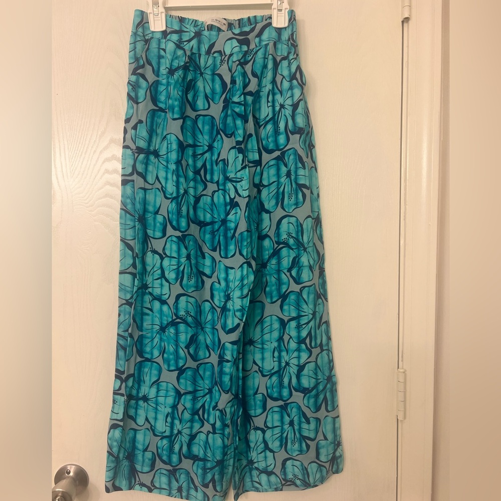 Blue Floral pants